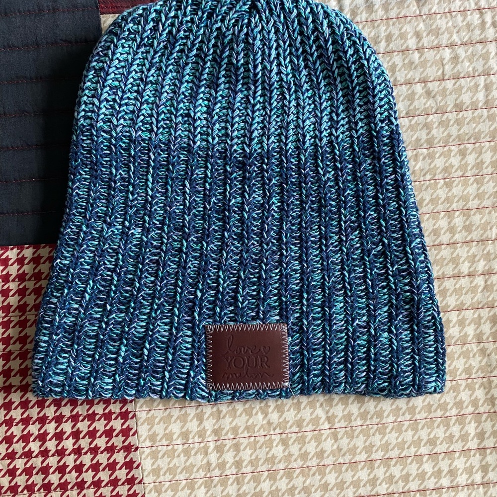 Love Your Melon - Brand New (Limited Color) Blue Multicolor Knit Beanie